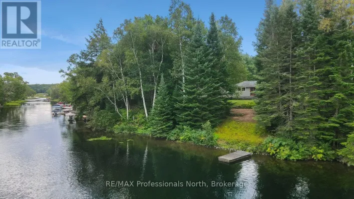 1052 ABLETT COURT, Algonquin Highlands