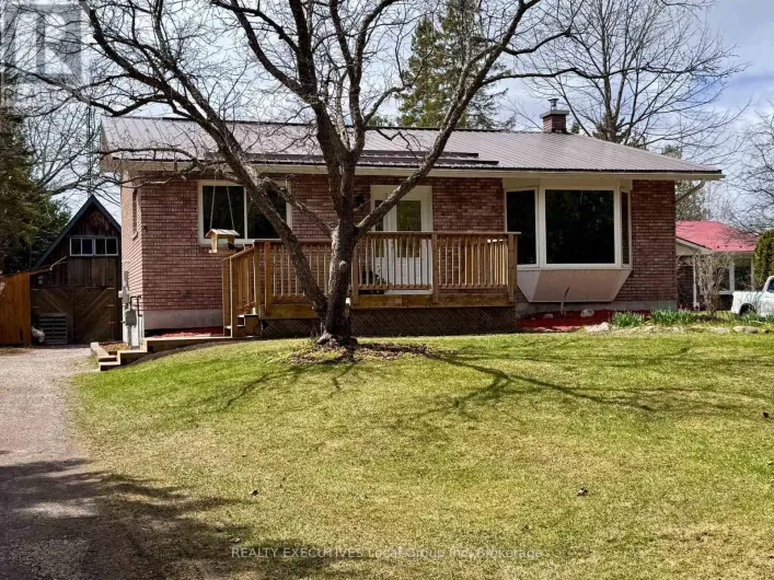 1052 EVANSVILLE DRIVE, West Nipissing