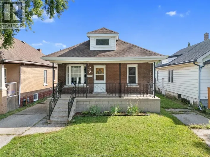 1052 Felix AVENUE, Windsor