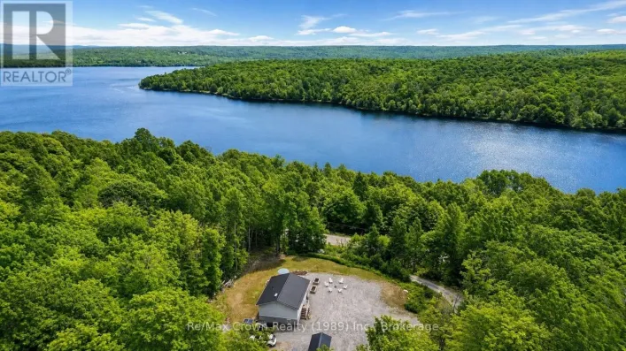1052 LIMBERLOST POINT ROAD, Parry Sound Remote Area