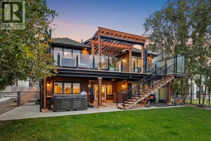 1053 Hillcrest Manor Estates, Strathmore