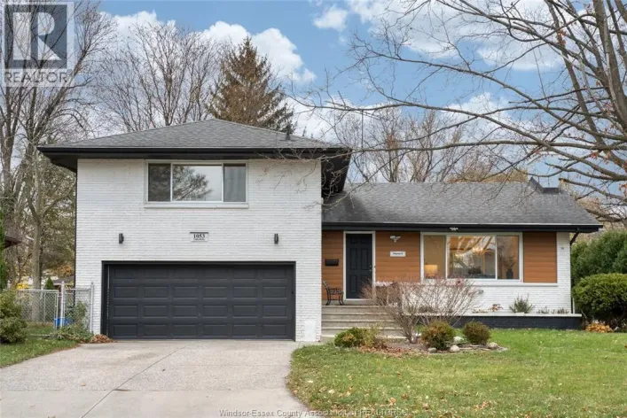 1053 VIRGINIA AVENUE, Windsor