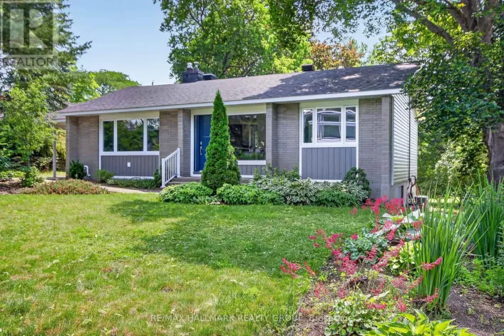 1054 CHELSEA DRIVE, Ottawa