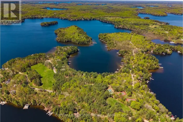 1054 FAIR-LEE PARK ROAD, Muskoka Lakes