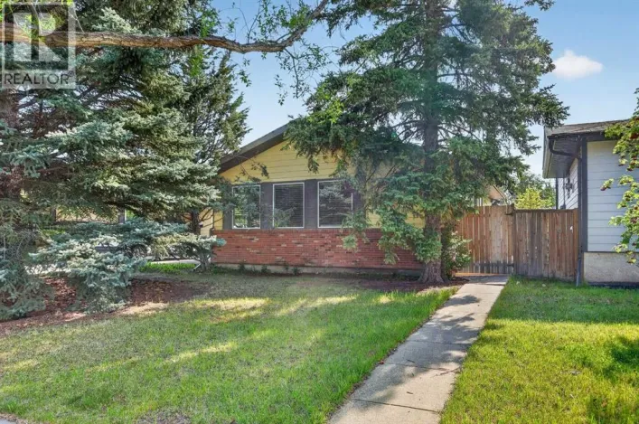 10540 Oakfield Drive SW, Calgary