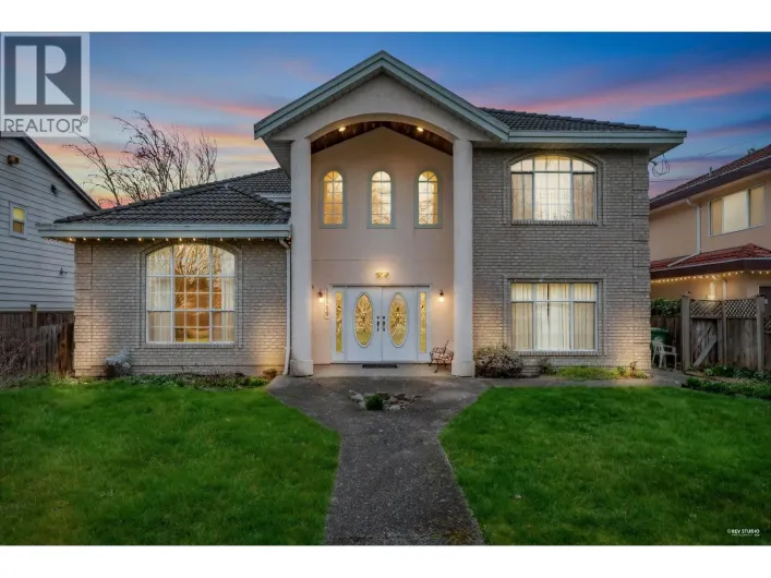 10560 RAILWAY AVENUE, Richmond