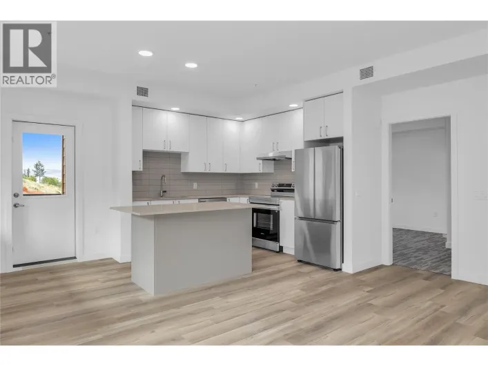 1057 Frost Road Unit# 118, Kelowna