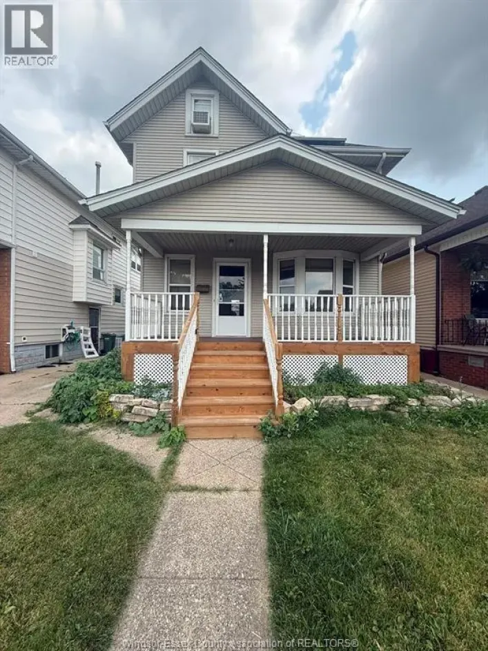 1058 MOY, Windsor