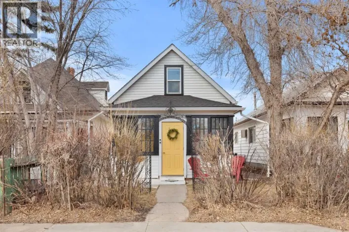 1058 Yuill Street SE, Medicine Hat