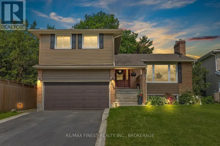 1059 PEMBRIDGE CRESCENT, Kingston