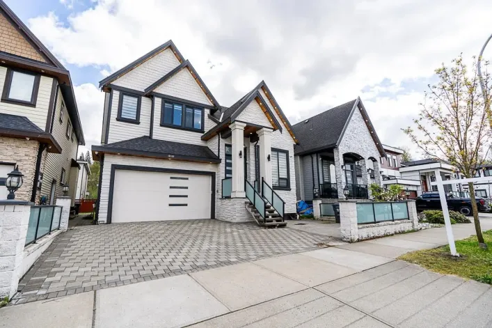 10598 124 STREET, Surrey
