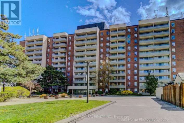 106 - 1 FOUR WINDS DRIVE, Toronto