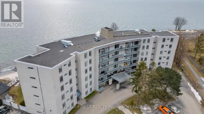 106 - 1 MOWAT AVENUE, Kingston