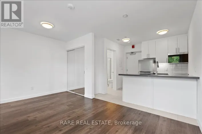 106 - 10 GARFELLA DRIVE, Toronto