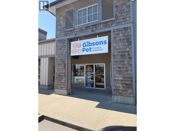 106 1100 SUNSHINE COAST HIGHWAY, Gibsons