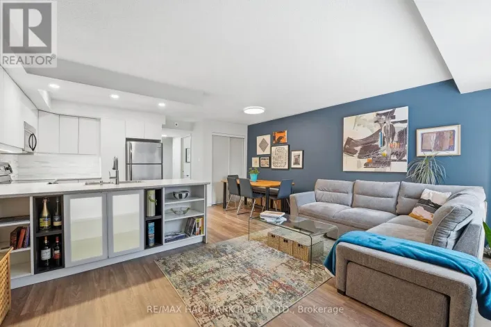 106 - 12 KAY MACPHERSON LANE, Toronto
