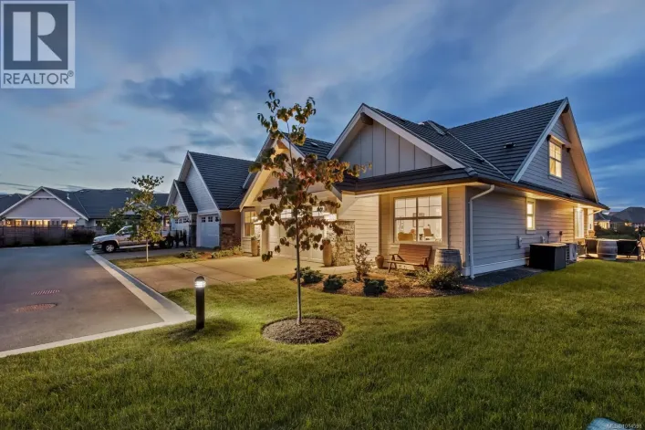 106 1444 Crown Isle Dr, Courtenay