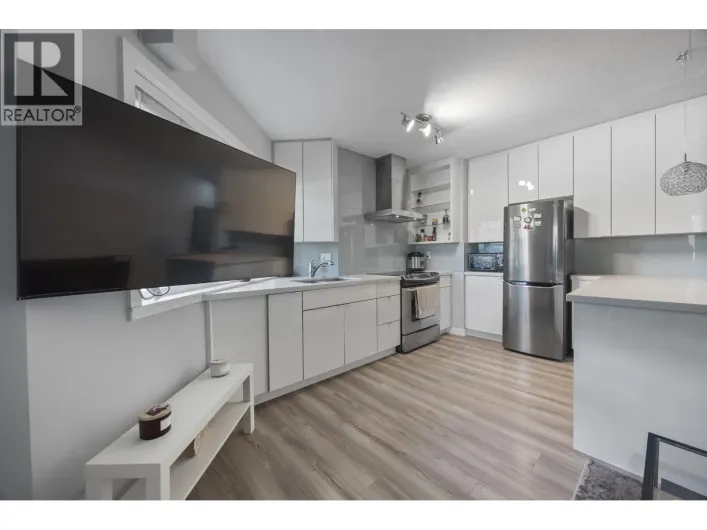 106 1988 E 37TH AVENUE, Vancouver
