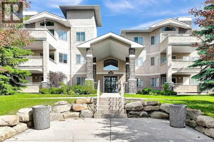 106, 20 Country Hills View NW, Calgary