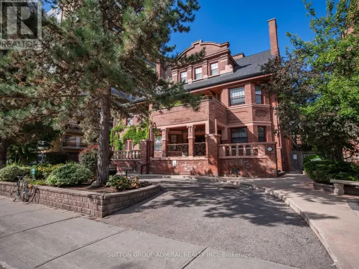 106 - 212 ST. GEORGE STREET, Toronto