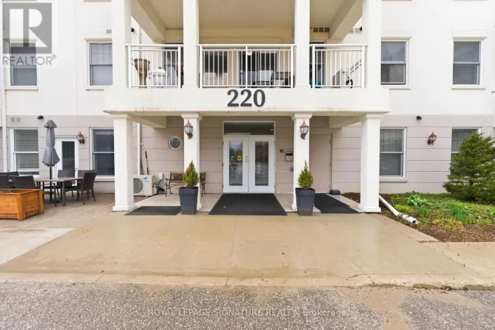 106 - 220 MAIN STREET N, Uxbridge
