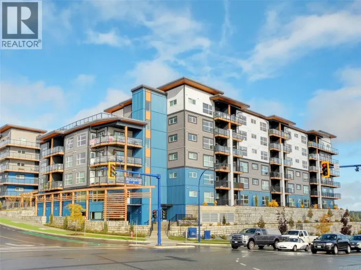 106 2469 Gateway Rd, Langford