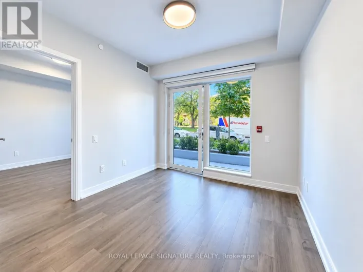 106 - 2525 BATHURST STREET, Toronto