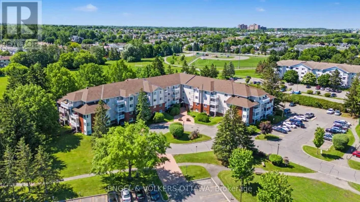 106 - 268 LORRY GREENBERG DRIVE, Ottawa