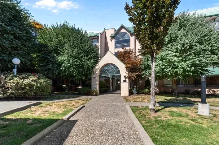 106 2964 TRETHEWEY ST, Abbotsford