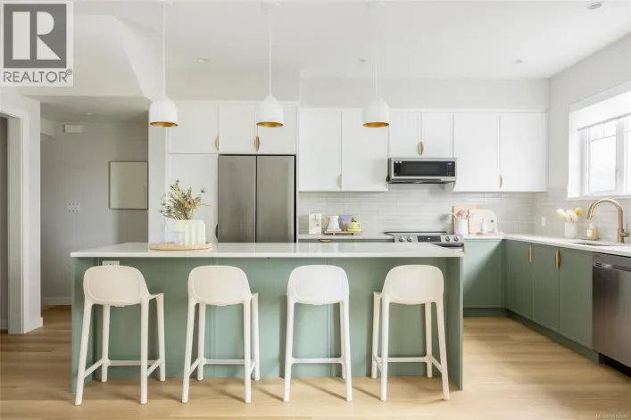 106 3220 Glendale Pl, Langford