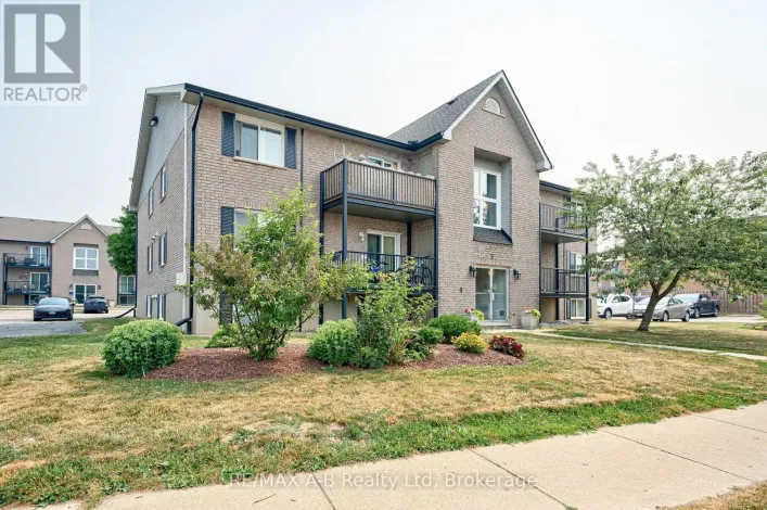 106 - 50 CAMPBELL COURT, Stratford