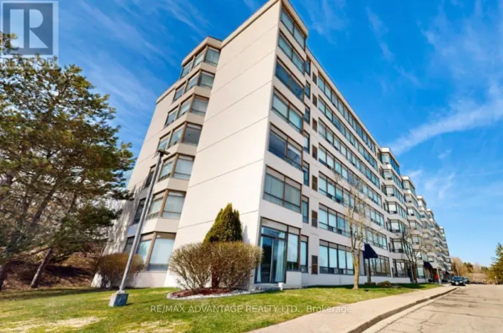 106 - 521 RIVERSIDE DRIVE, London North