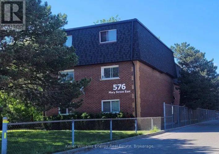 106 - 576 MARY STREET E, Whitby