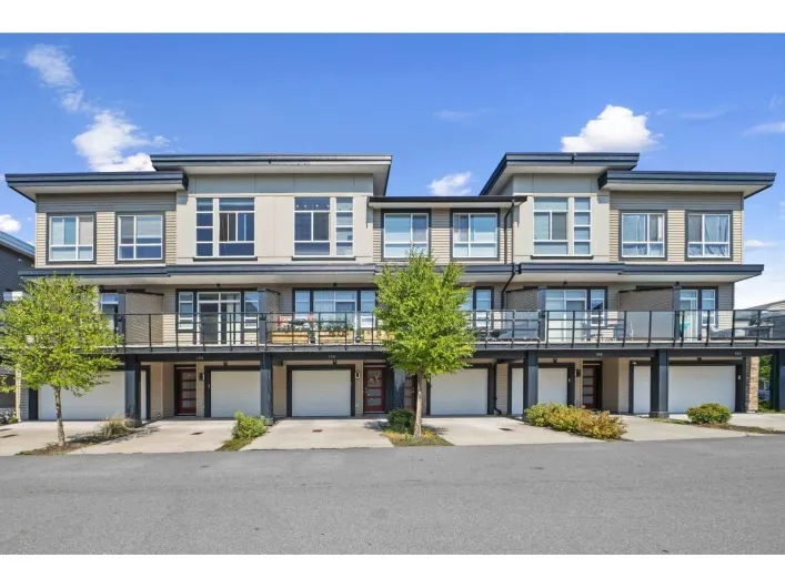 106 8413 MIDTOWN WAY|Chilliwack Proper South, Chilliwack