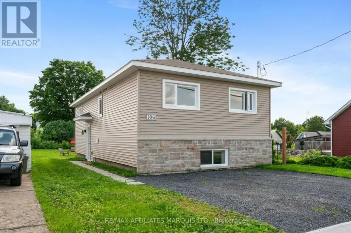 106 BISHOP STREET S, North Glengarry