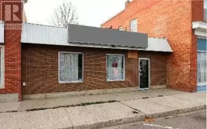 106 Broadway Avenue E, Redcliff