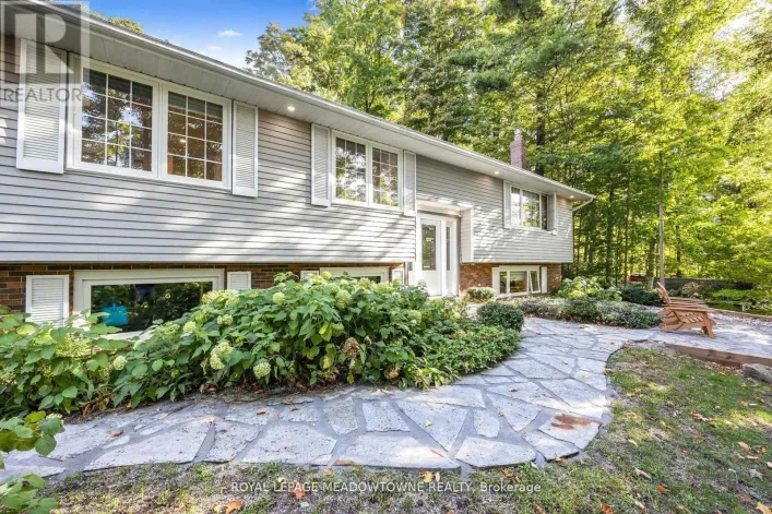 106 CAMPBELL AVENUE E, Milton