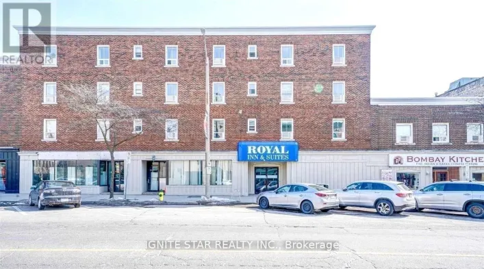 106 CARDEN STREET, Guelph