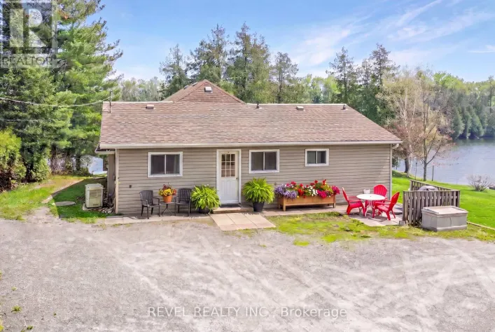 106 COLDSTREAM ROAD, Kawartha Lakes