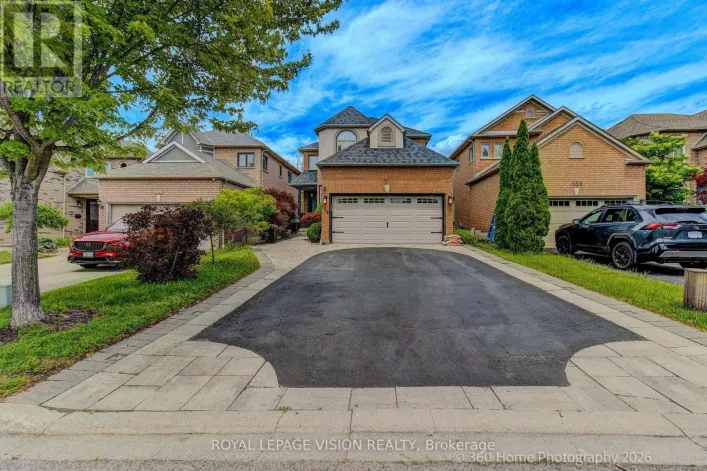 106 COPLEY STREET, Pickering