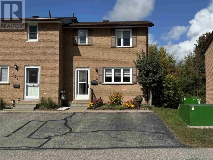 106 Frame CRES, Elliot Lake