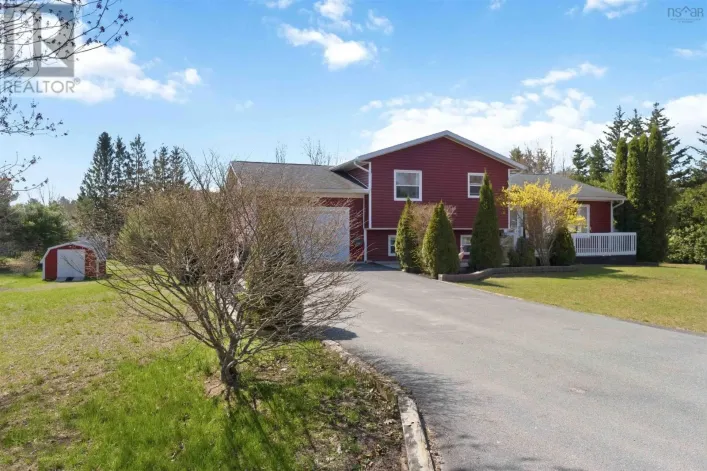106 Geiger Drive, Wilmot