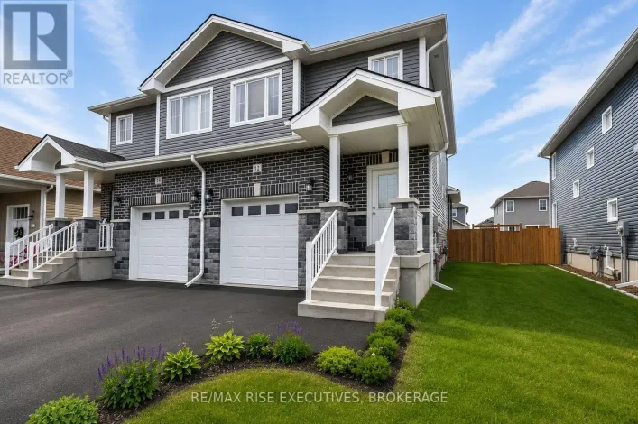 106 HAZLETT STREET, Loyalist