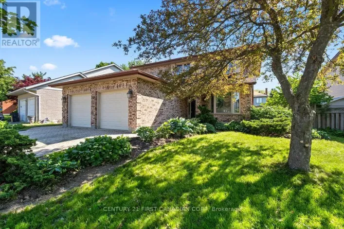 106 PINE VALLEY DRIVE, London South