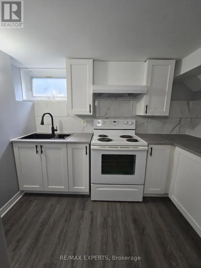 106 SHELDON AVENUE, Newmarket