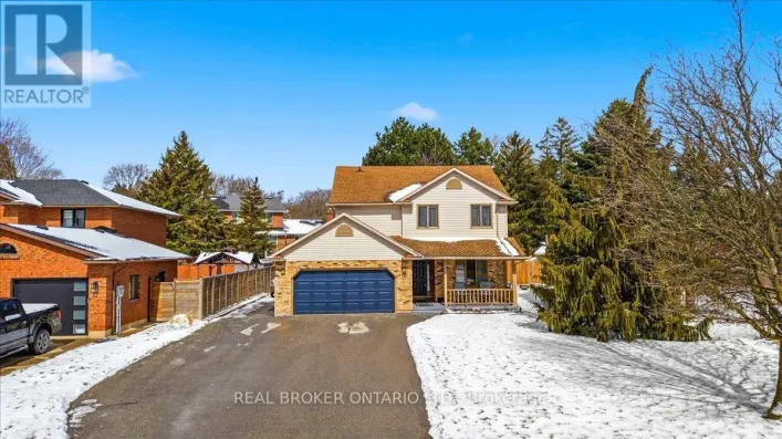 106 SPRUCESIDE CRESCENT, Pelham