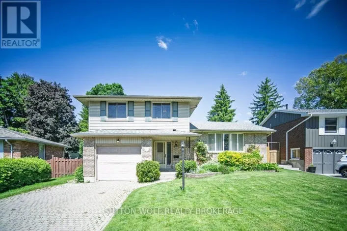 106 STANHOPE PLACE, London South
