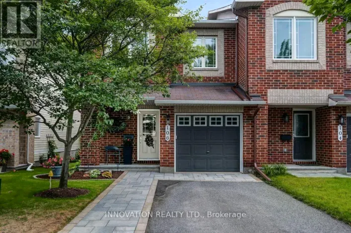 Row / Townhouse for sale: 106 TACOM CIRCLE, Ottawa