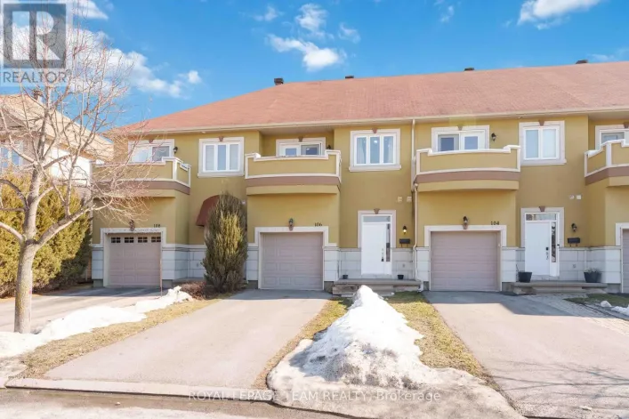 106 WHISPERING WINDS WAY, Ottawa