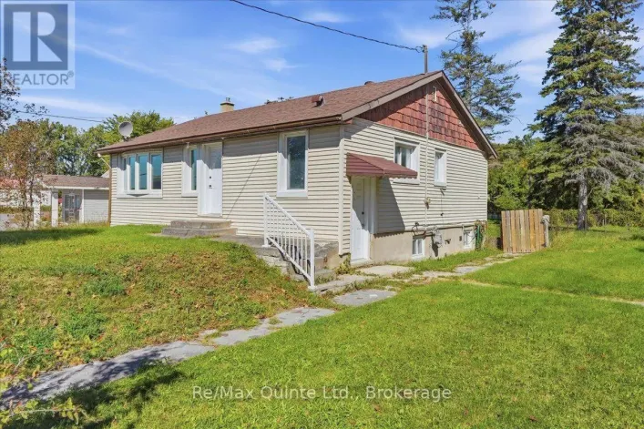 106 WHITES ROAD, Quinte West